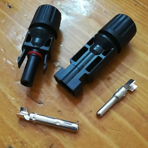LQ1 Solar MC4 Connector