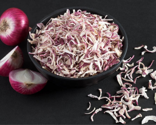 Red Dehydrated Onion Flakes
